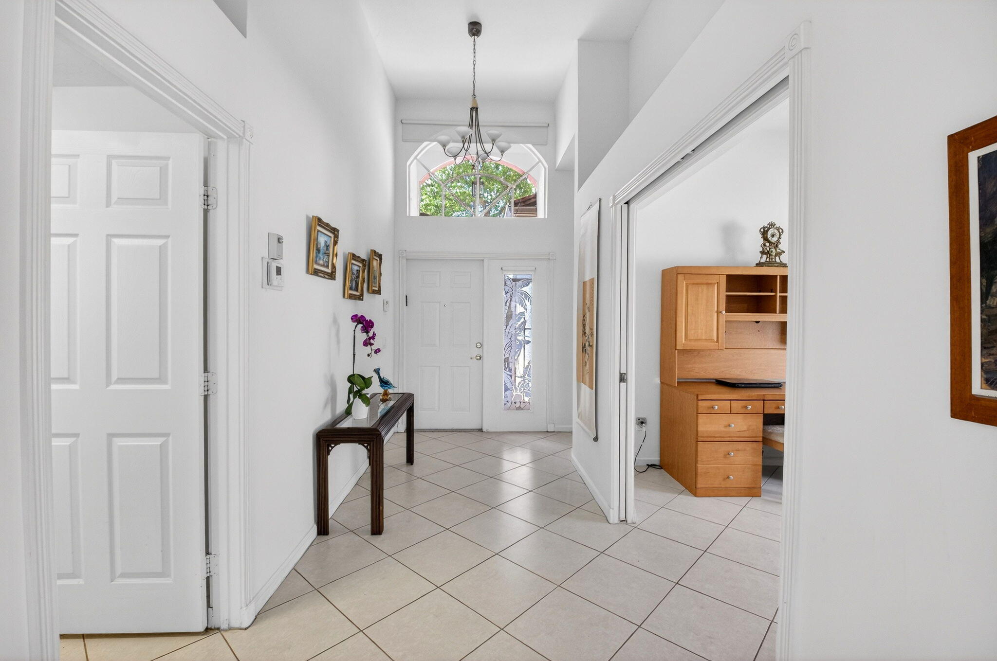 VALENCIA FALLS - Residential