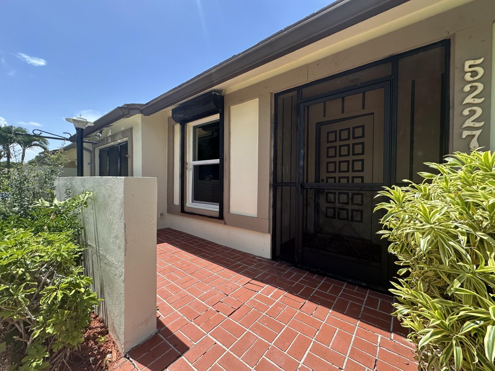 5227 Copperleaf Circle, Delray Beach FL 33484