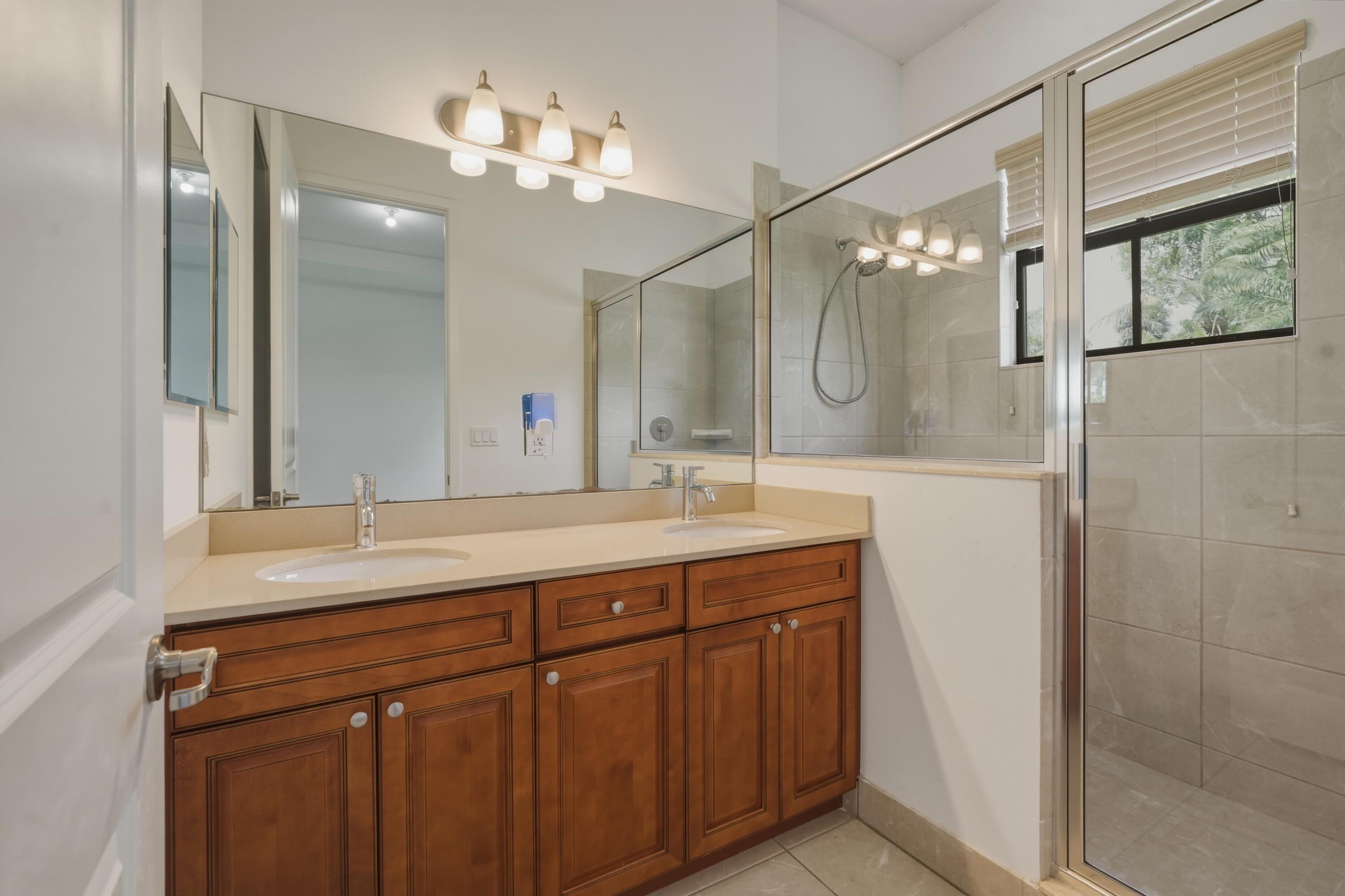 CENTRAL PARC - Residential