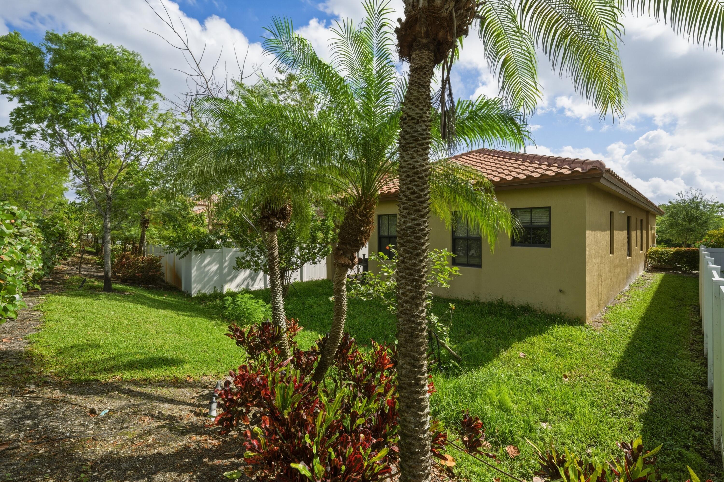 CENTRAL PARC - Residential