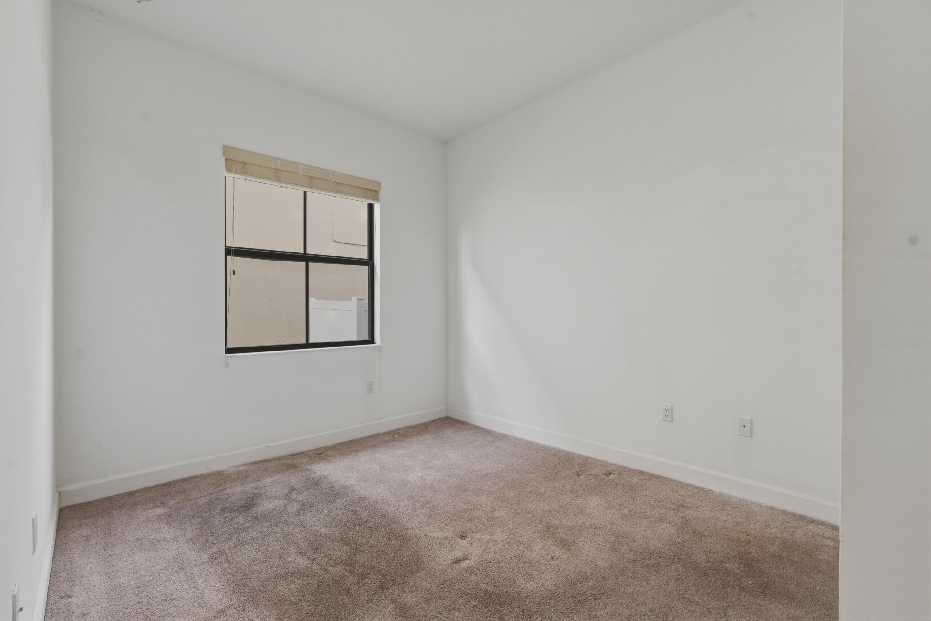 CENTRAL PARC - Residential