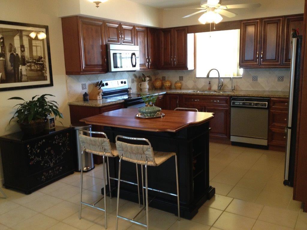 Imperial Point 5 Sec 60-4 - Residential Lease