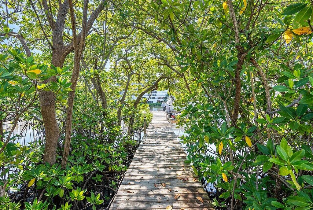 Hypoluxo Island - Residential