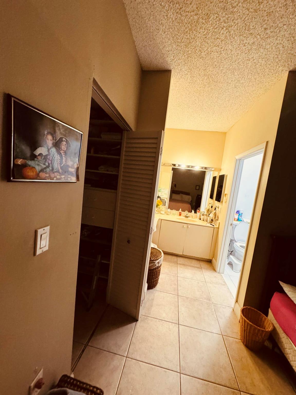 ELAN AT CALUSA CONDO XI - Residential