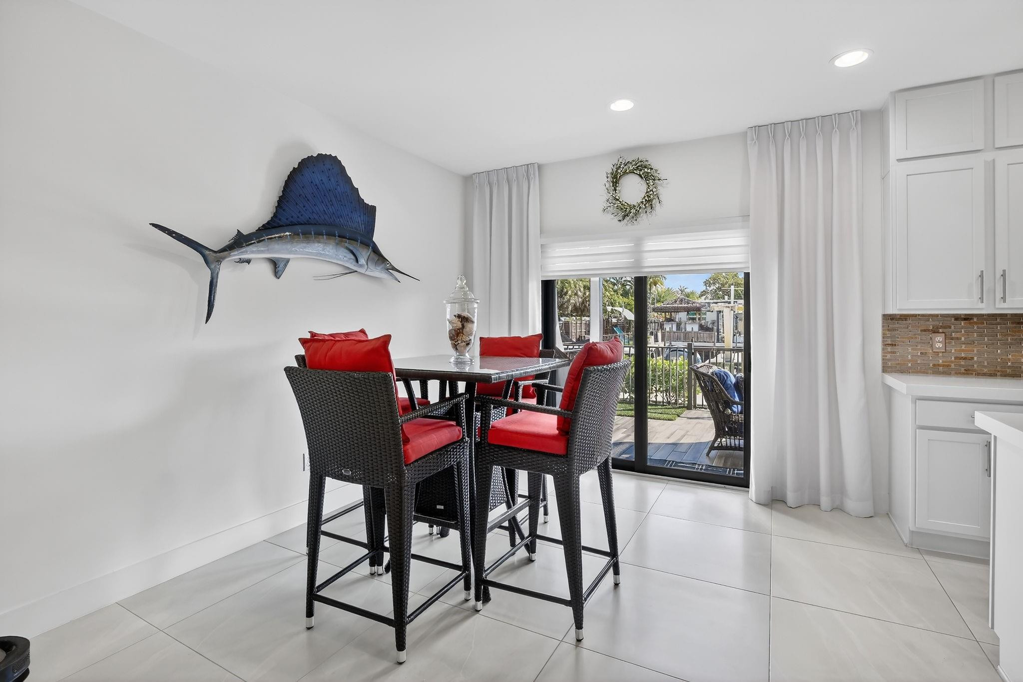 AQUA BELLA - Residential