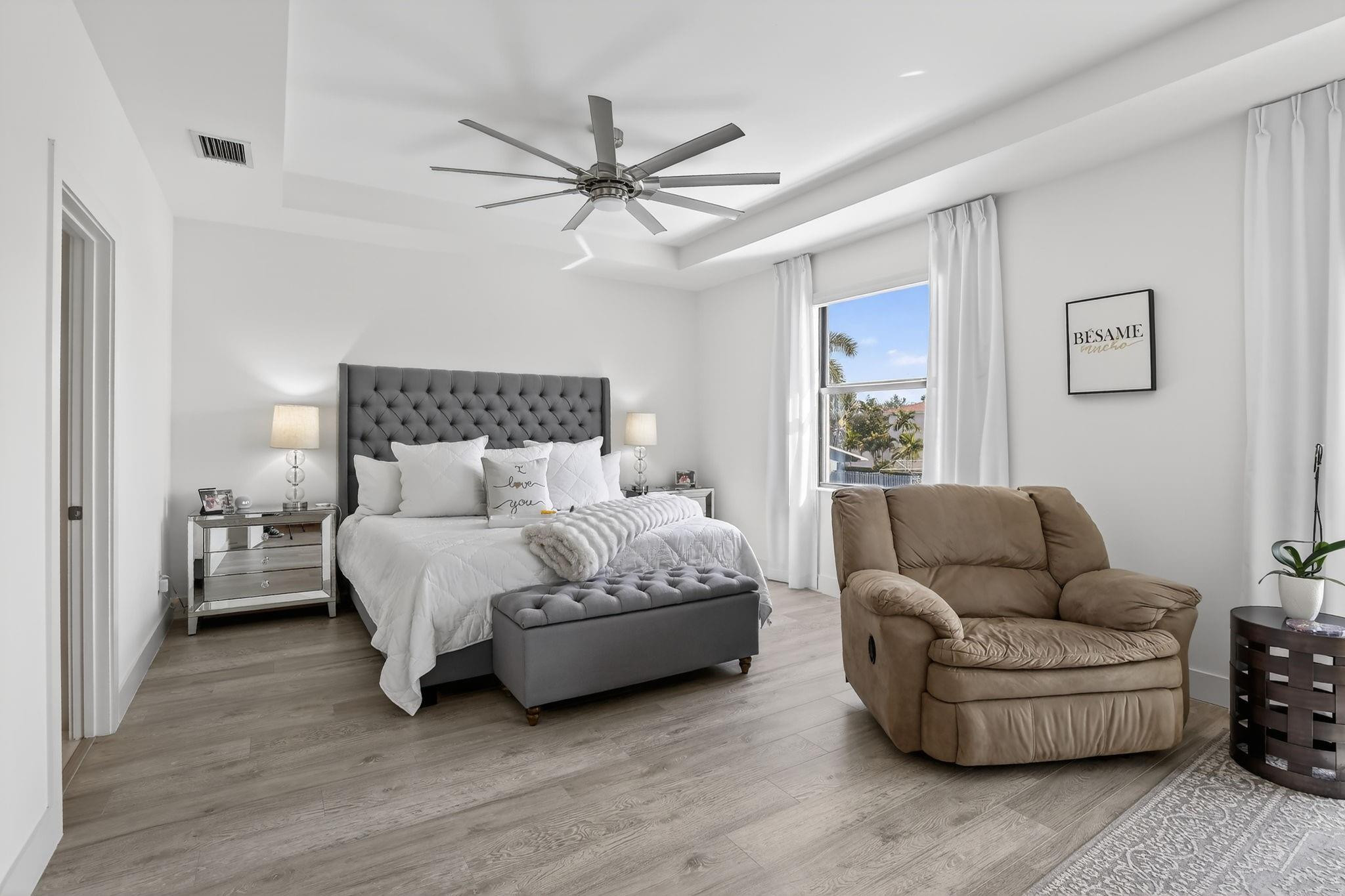 AQUA BELLA - Residential