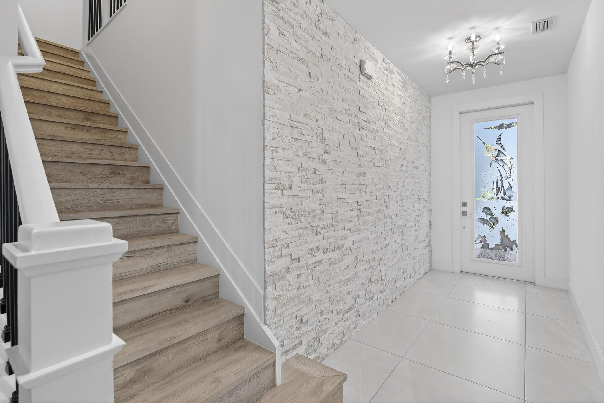 AQUA BELLA - Residential