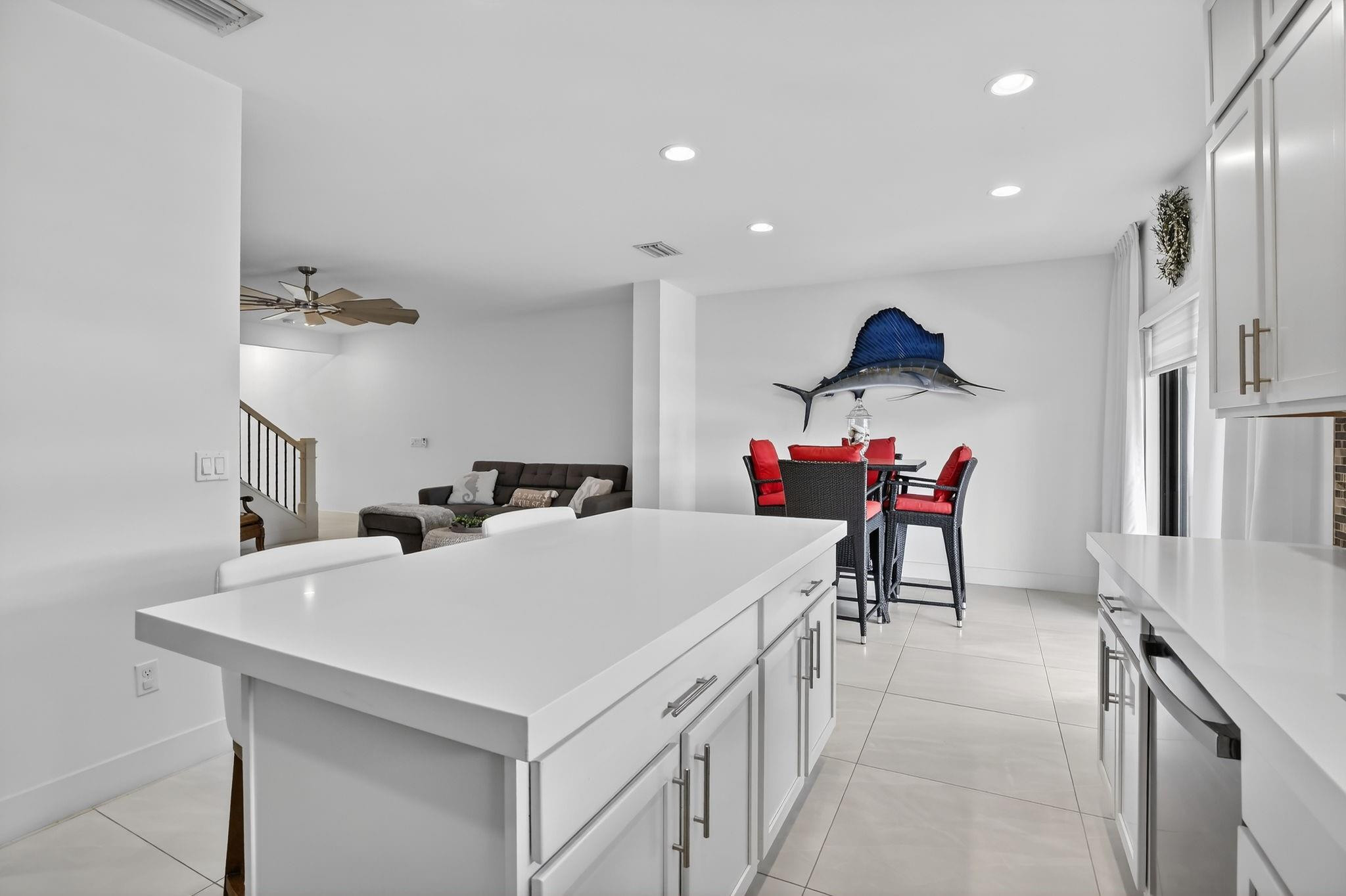 AQUA BELLA - Residential