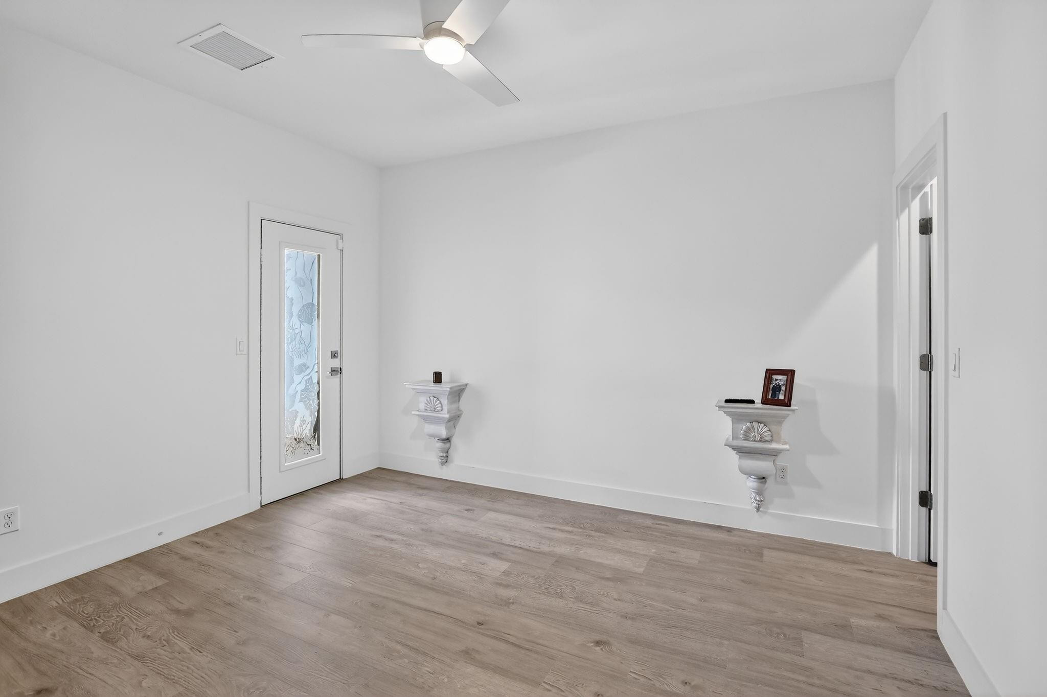 AQUA BELLA - Residential