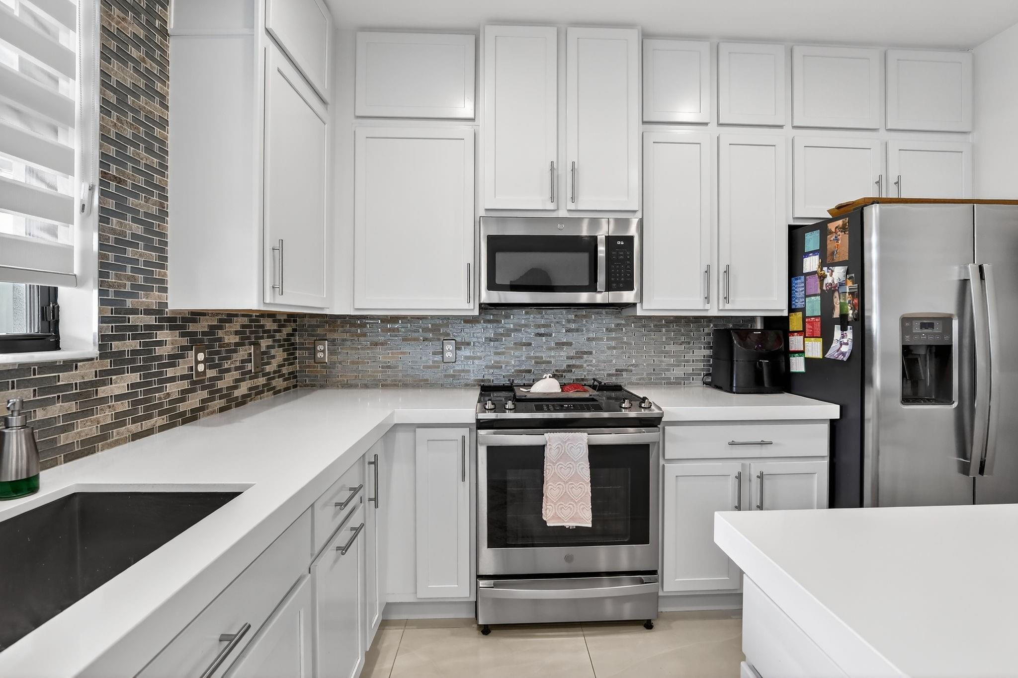 AQUA BELLA - Residential