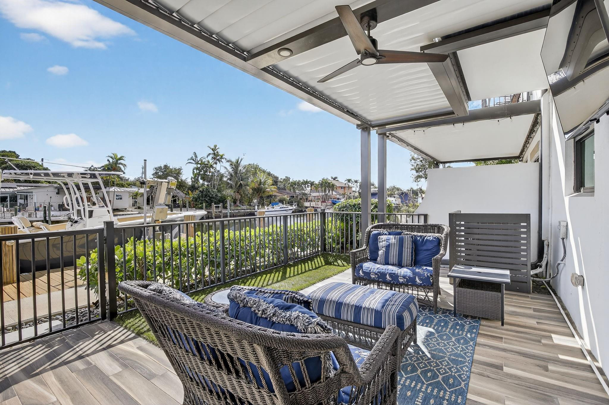 AQUA BELLA - Residential