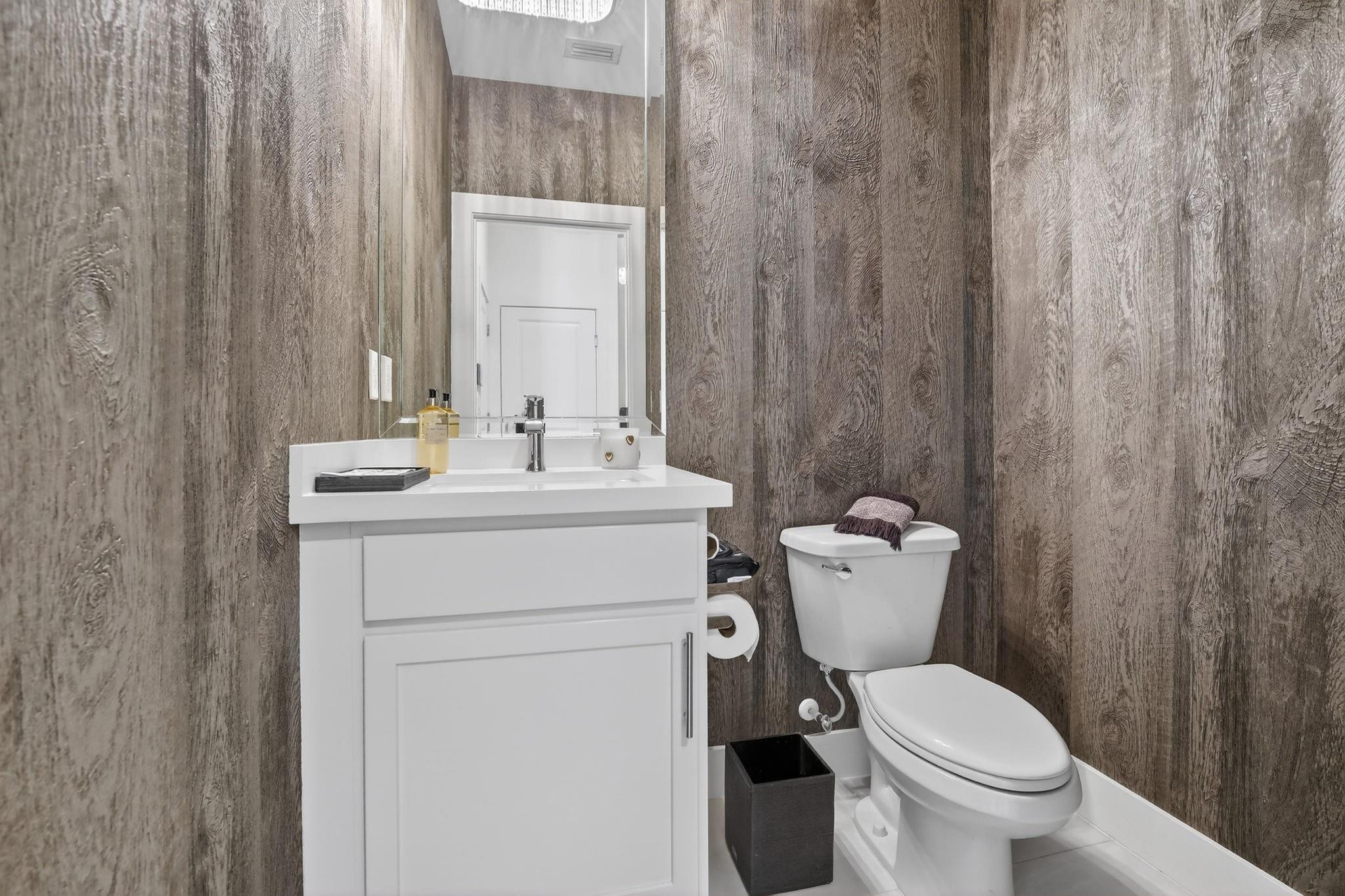 AQUA BELLA - Residential