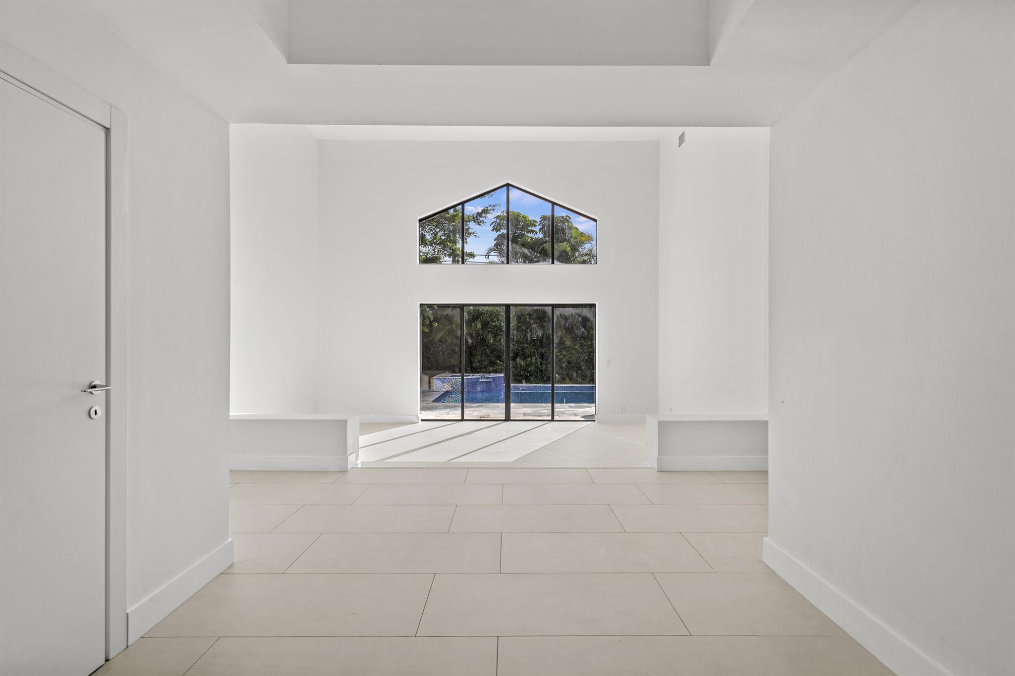 GLEN OAKS 1ST ADD - Residential Lease