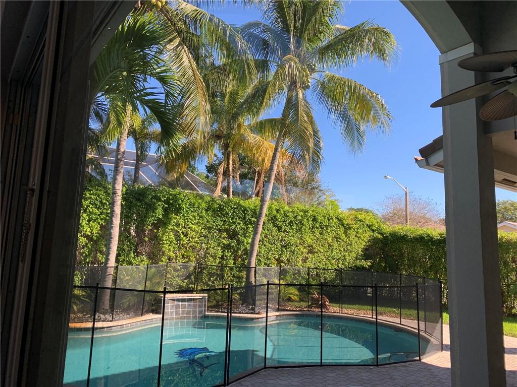 Pasadena At Pembroke Shor - Residential