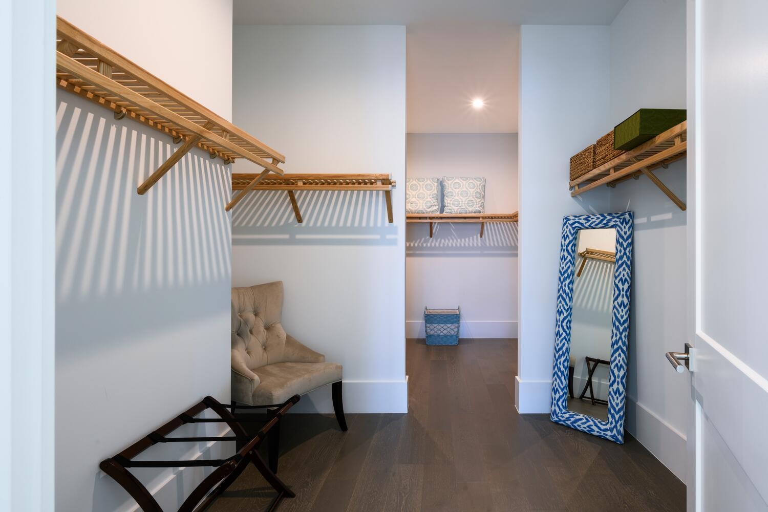 CASA DEL MAR - Residential