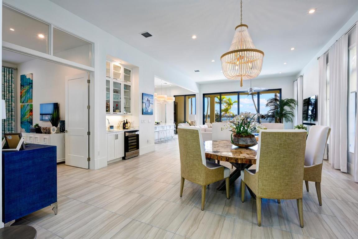 CASA DEL MAR - Residential