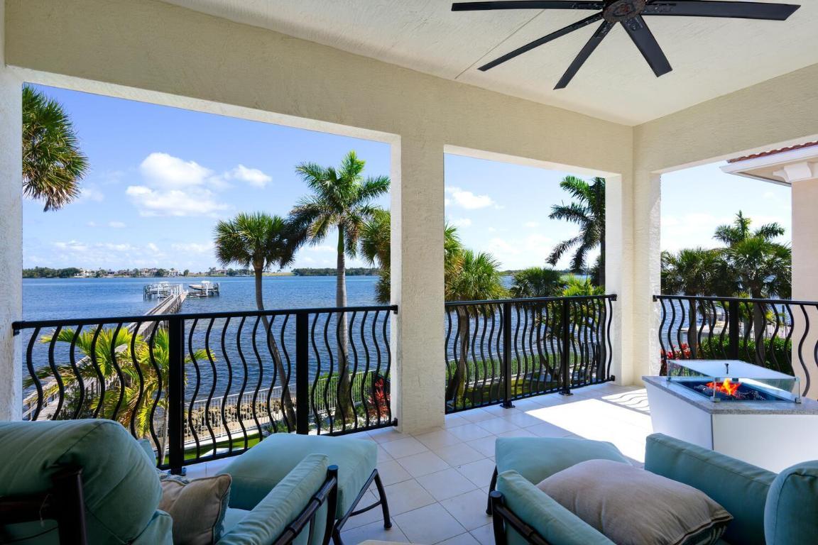 CASA DEL MAR - Residential