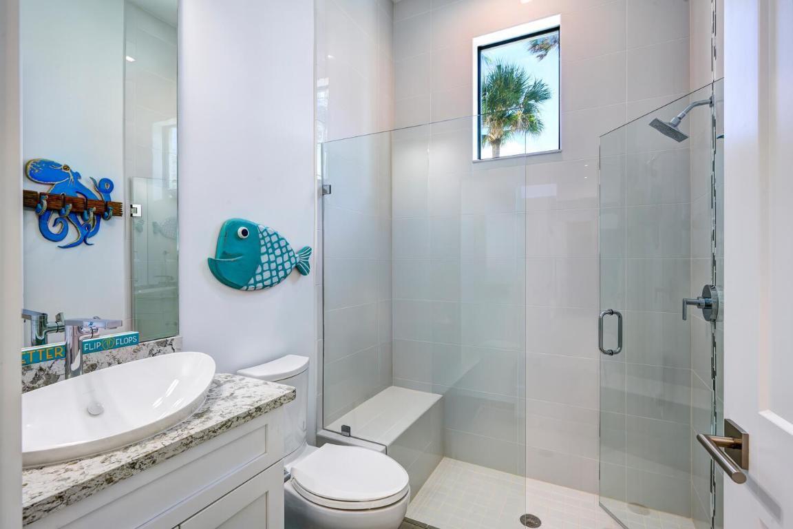 CASA DEL MAR - Residential