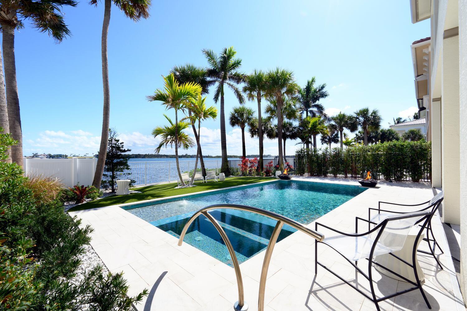 CASA DEL MAR - Residential