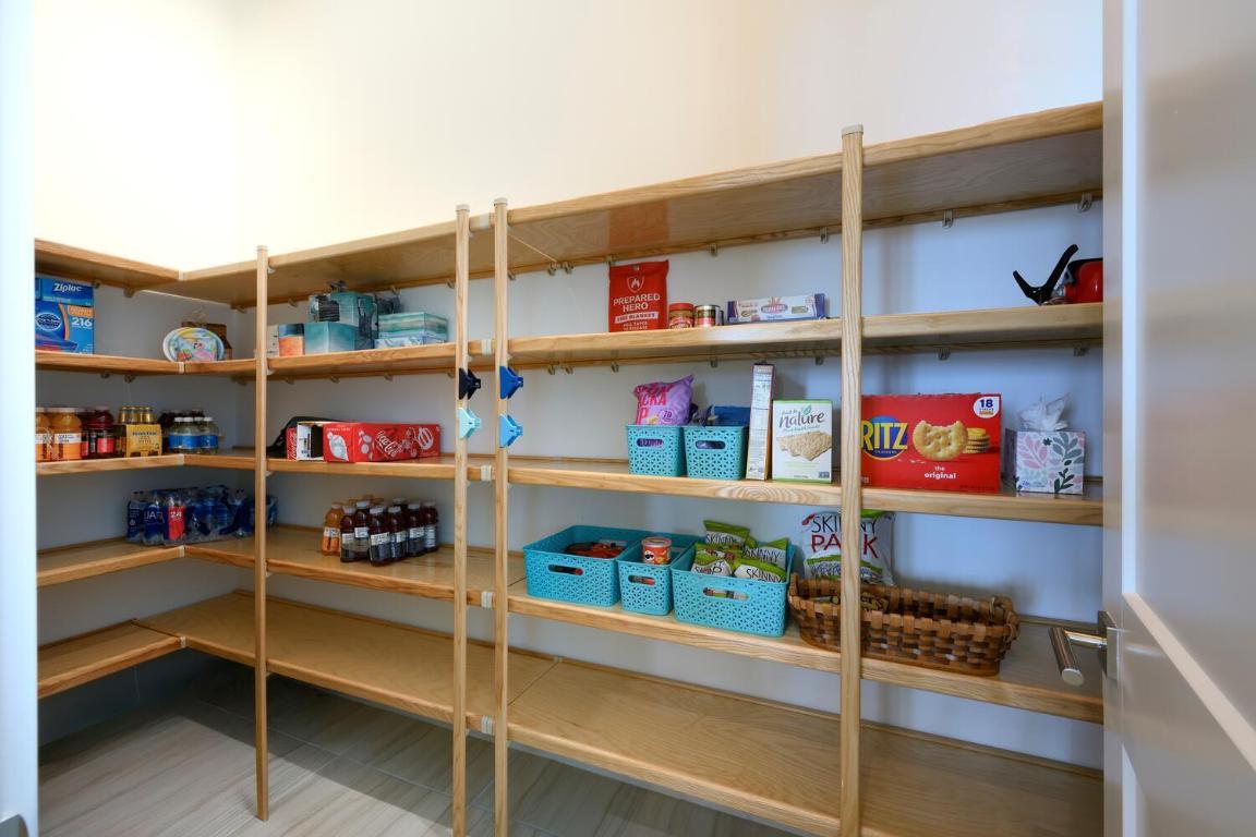 CASA DEL MAR - Residential