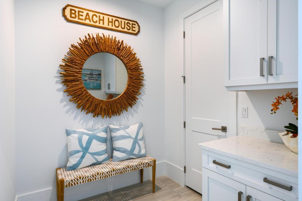 CASA DEL MAR - Residential