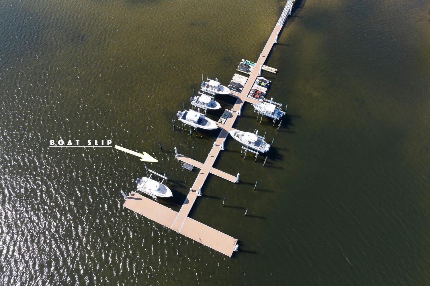 CASA DEL MAR - Residential