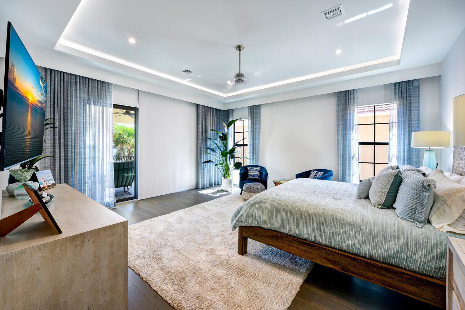 CASA DEL MAR - Residential