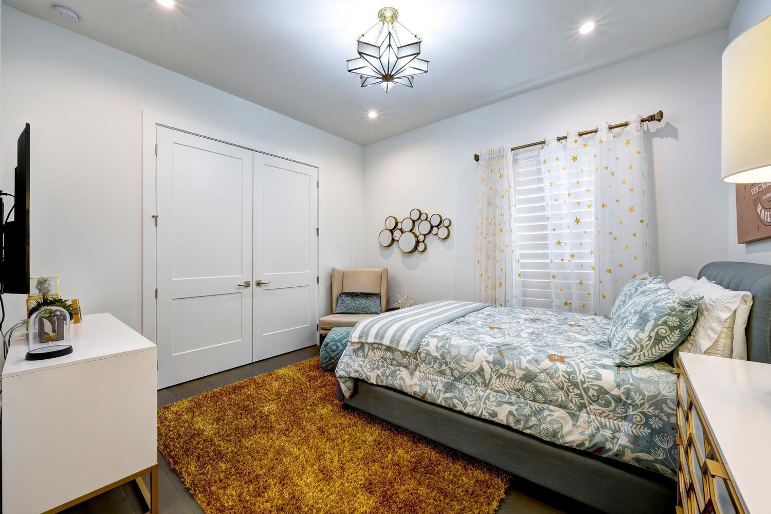 CASA DEL MAR - Residential