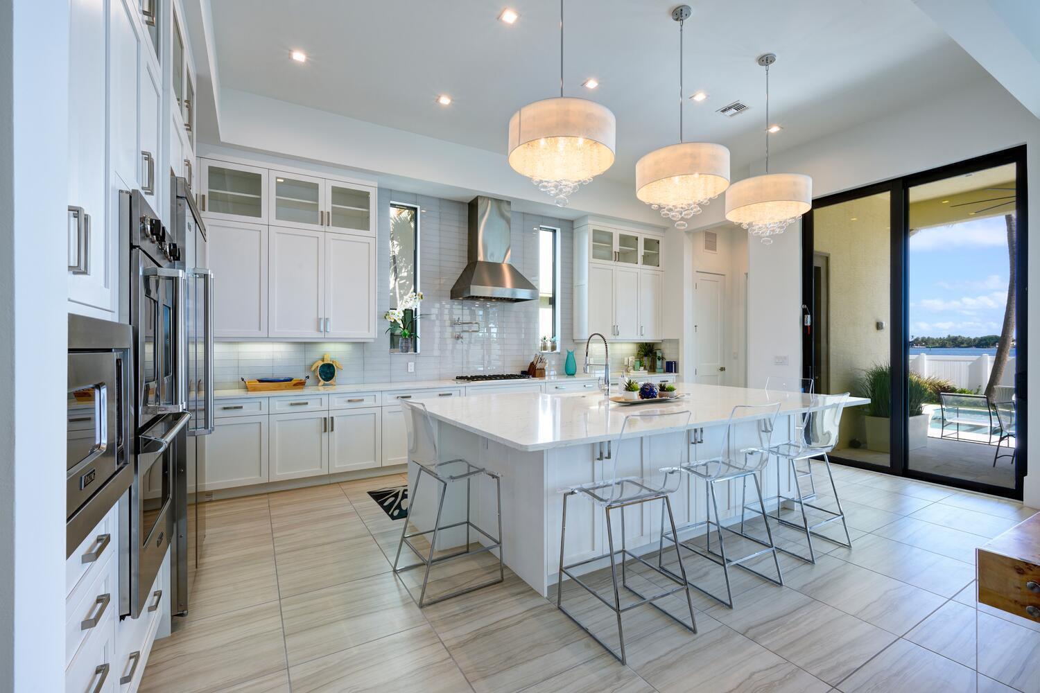 CASA DEL MAR - Residential