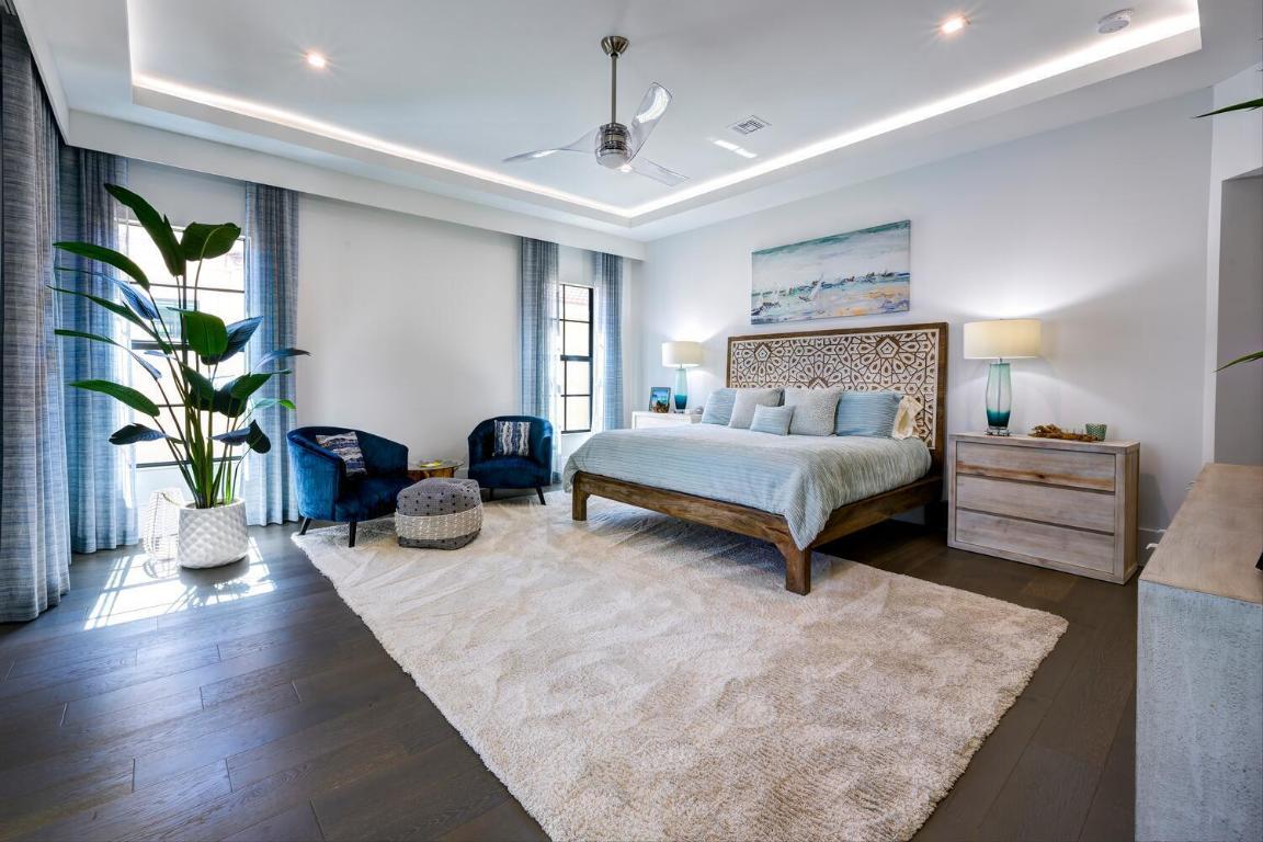 CASA DEL MAR - Residential