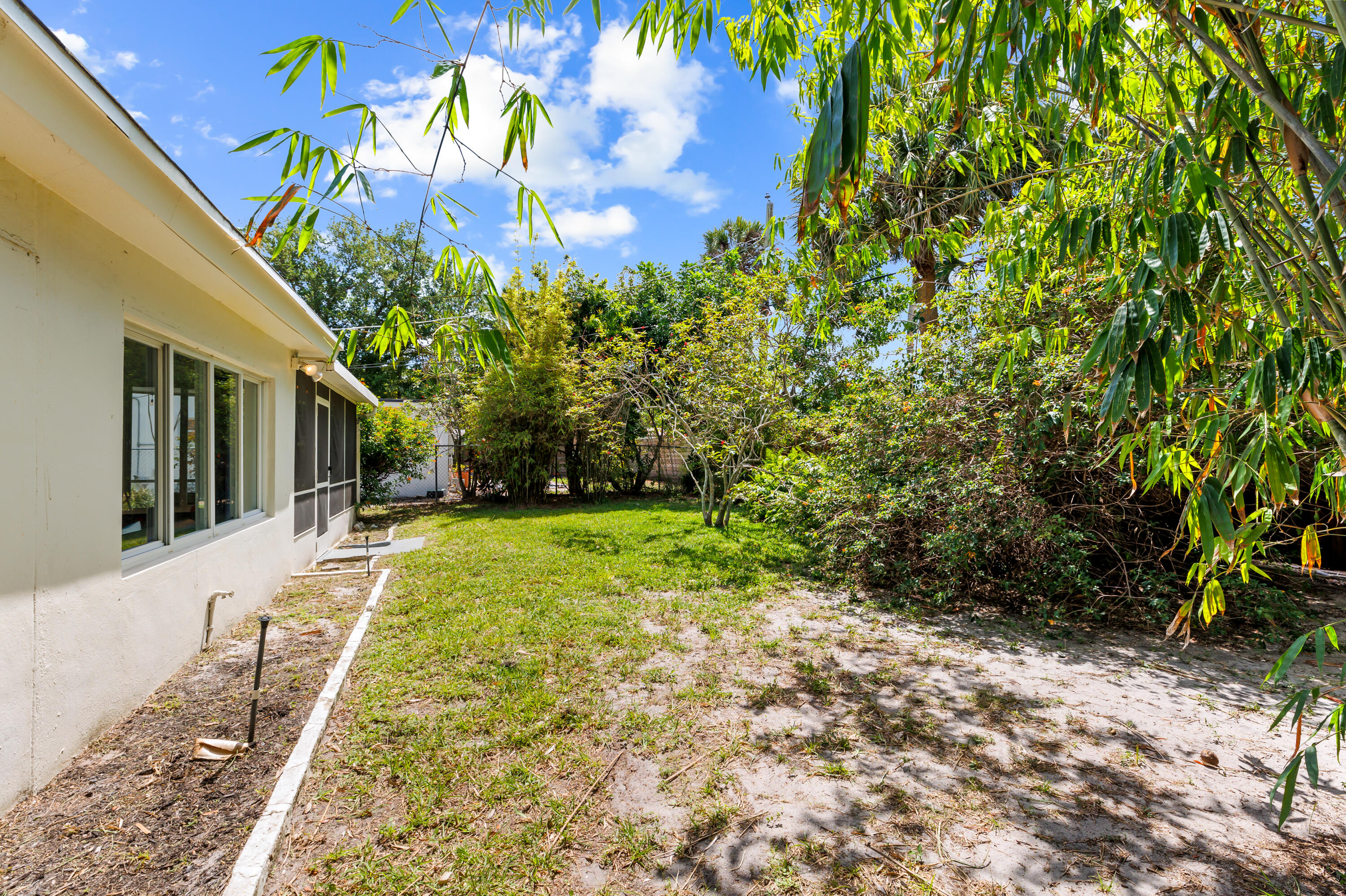 OAK GROVE - Residential