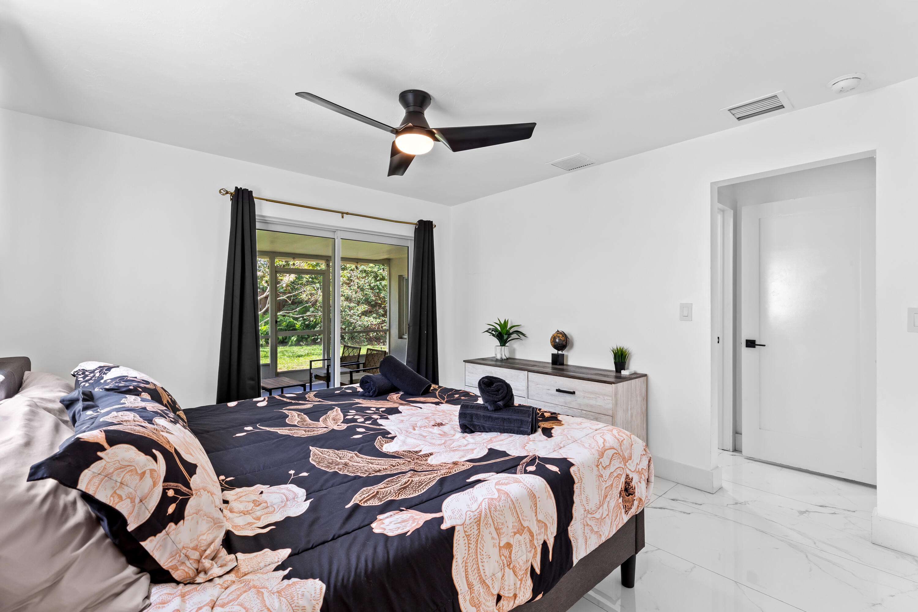OAK GROVE - Residential