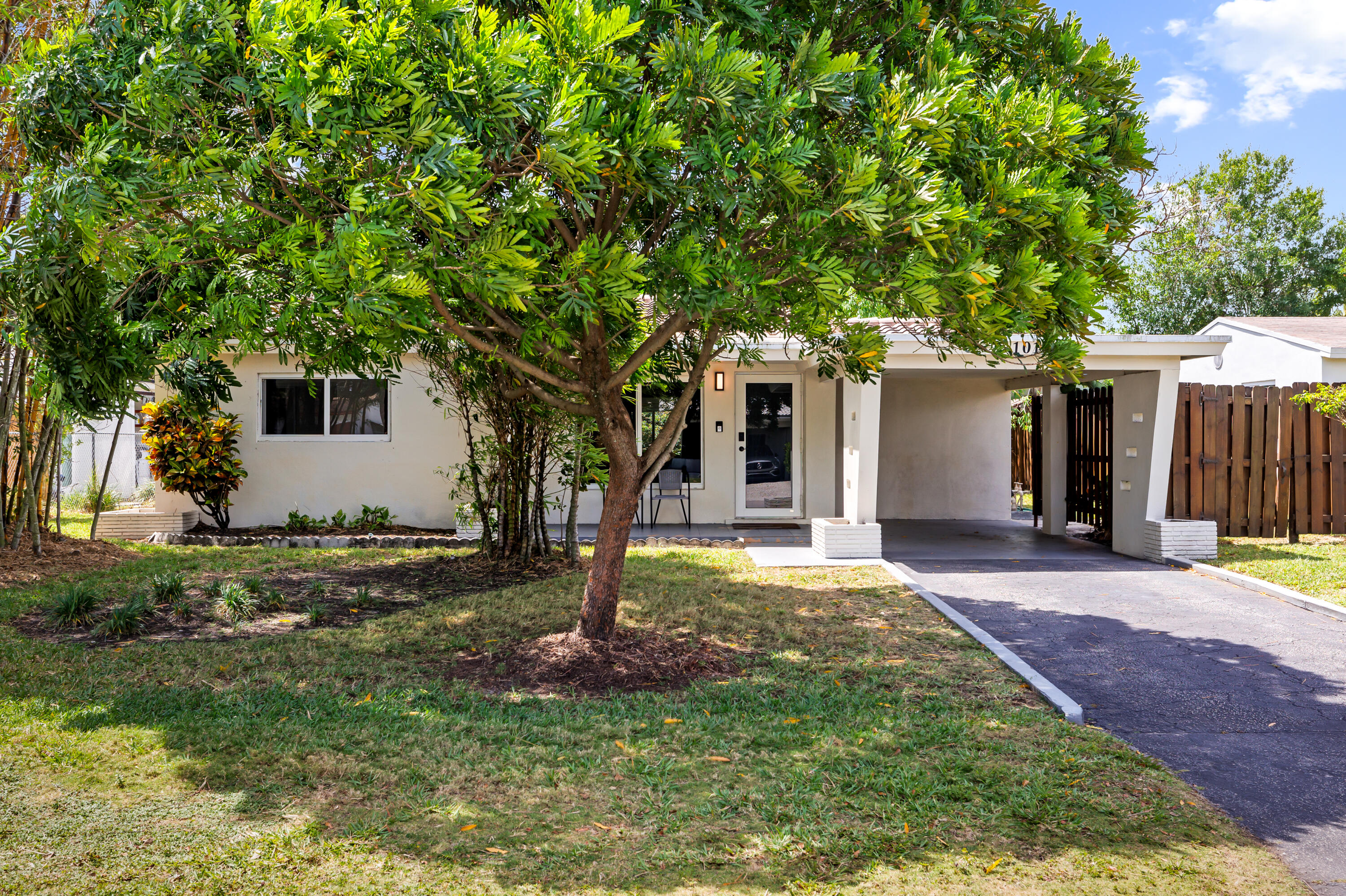 OAK GROVE - Residential