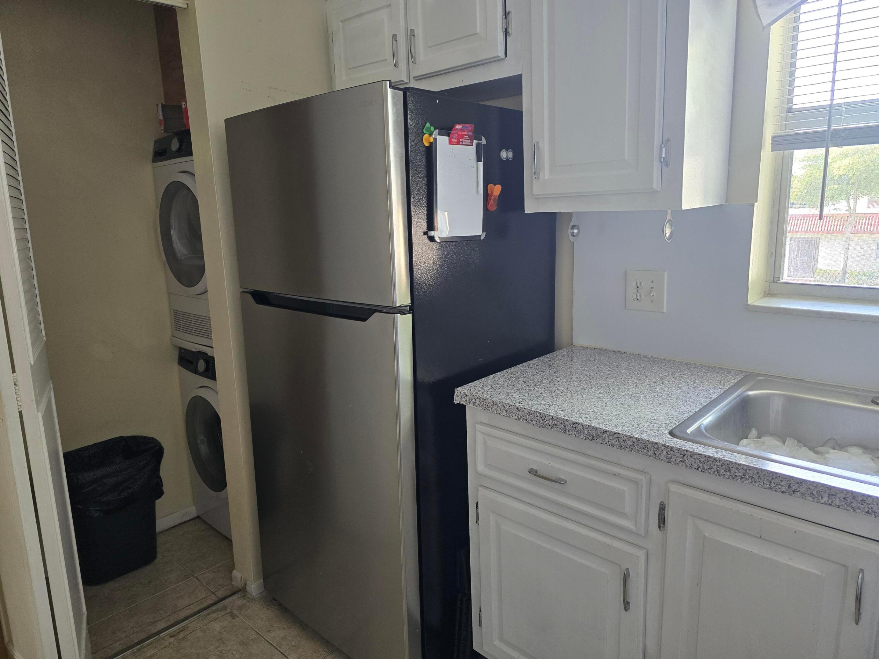 GOLDEN LAKES VILLAGE - Residential Lease