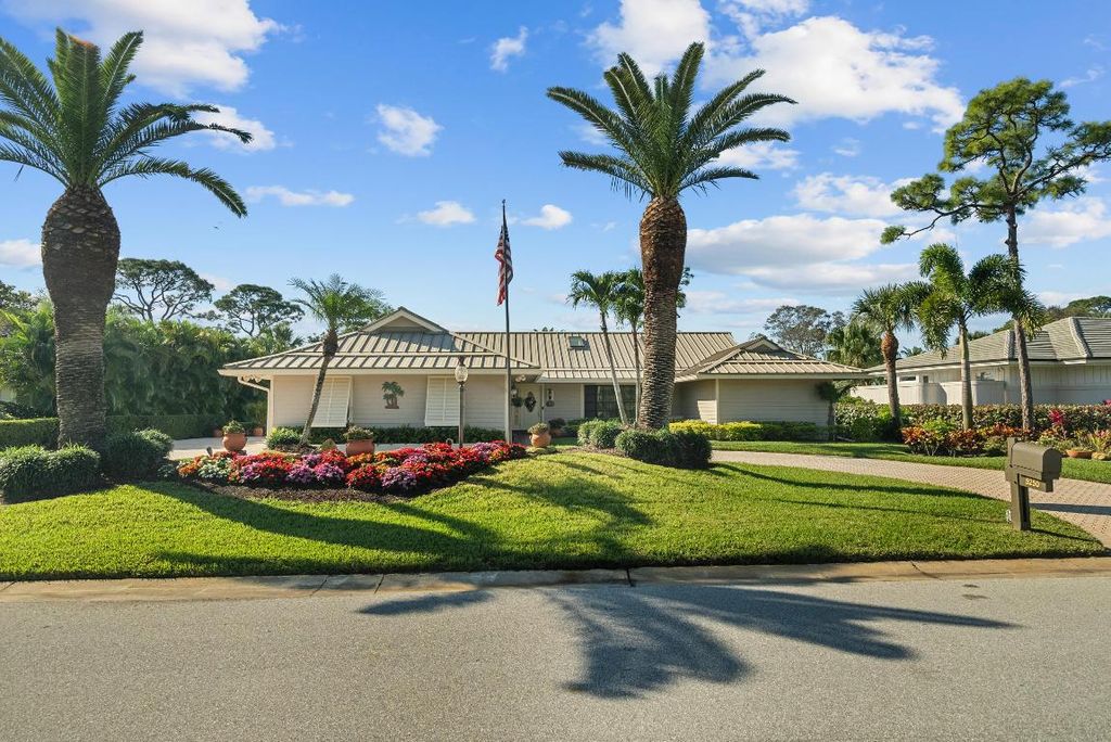 Photo of 5250 SE Burning Tree Circle, Stuart, FL 34997 (MLS # R10956690)