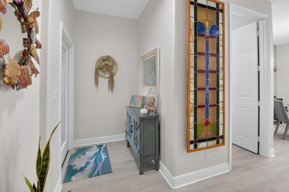 LAS BRISAS - Residential