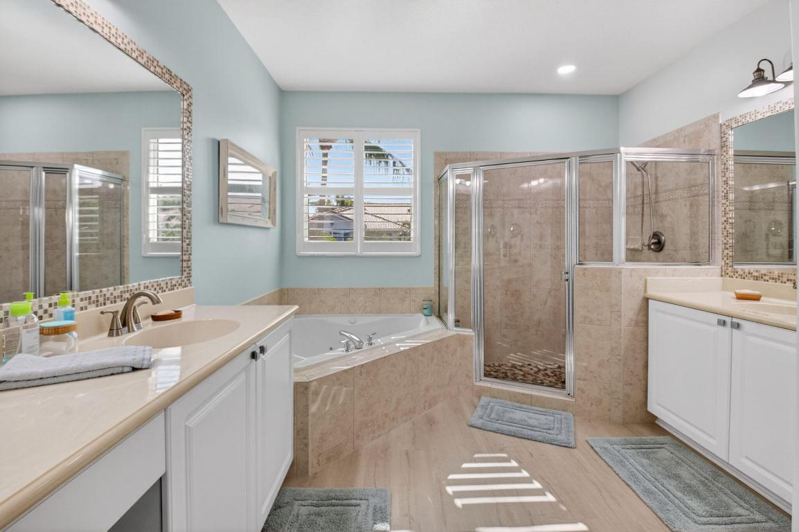 LAS BRISAS - Residential