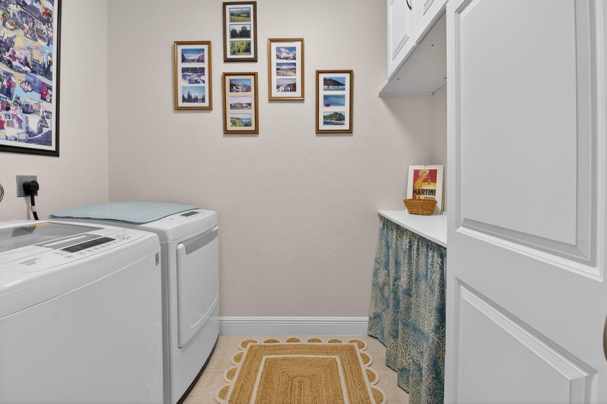 LAS BRISAS - Residential