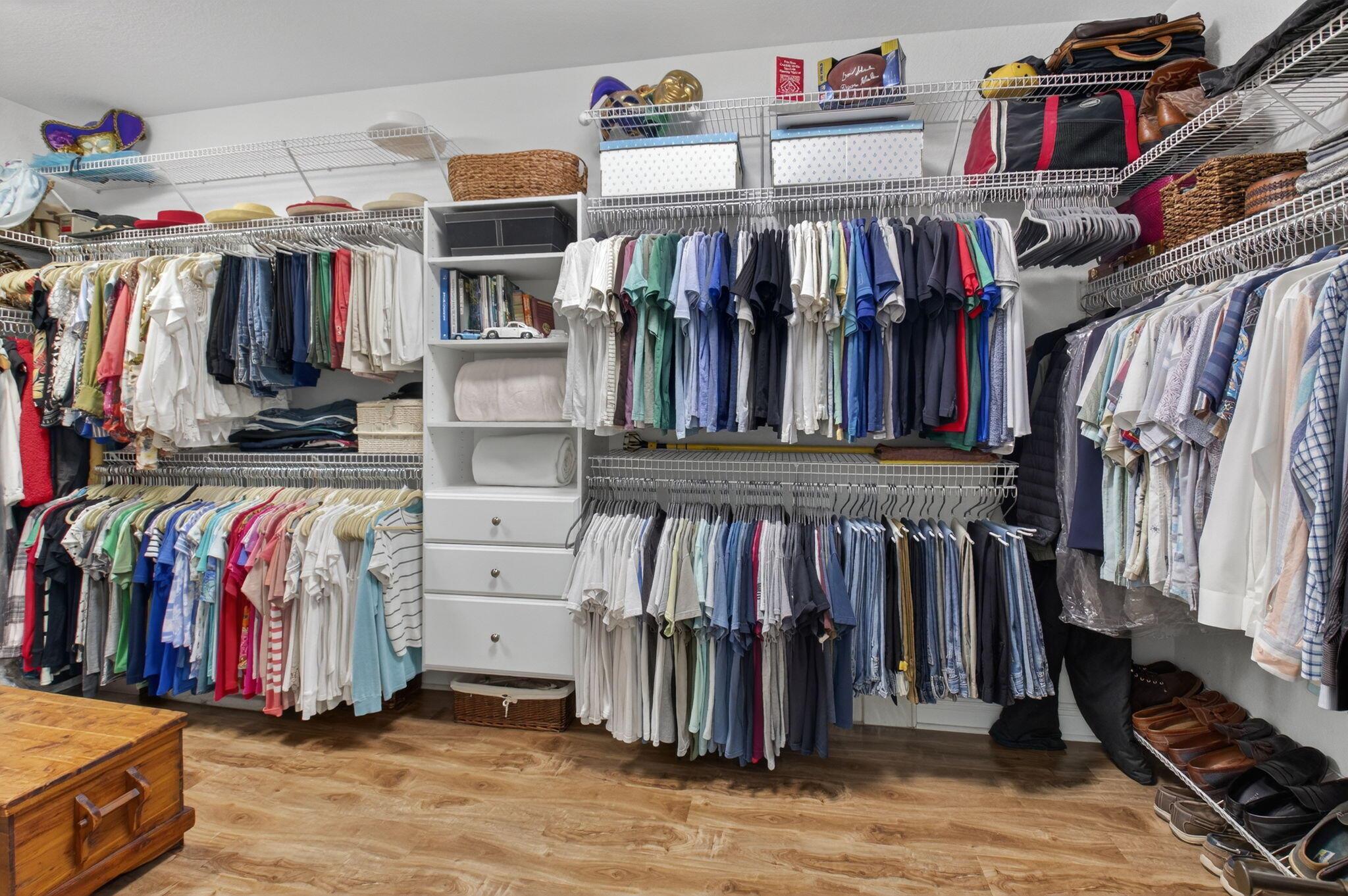 LAS BRISAS - Residential