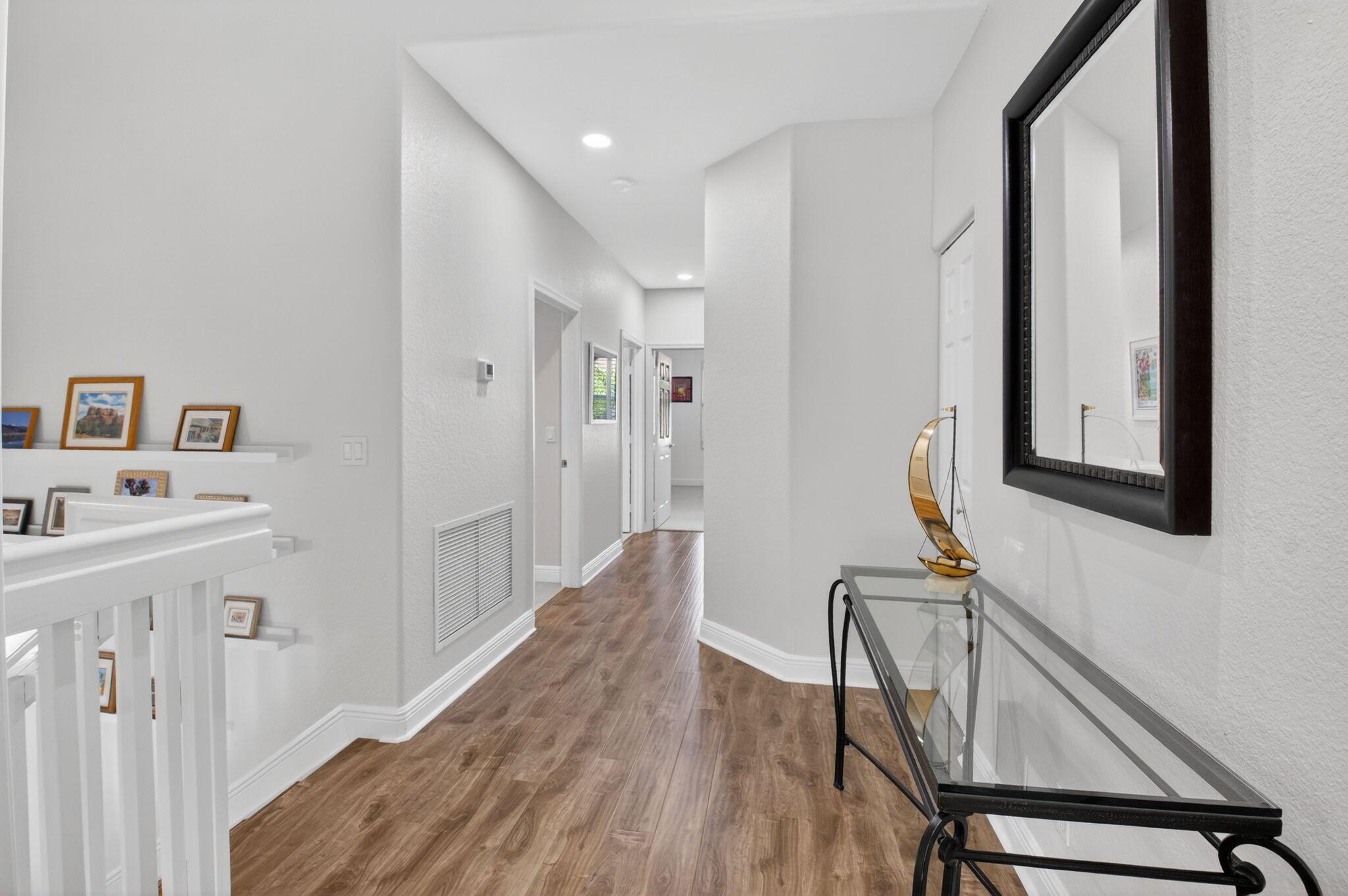 LAS BRISAS - Residential