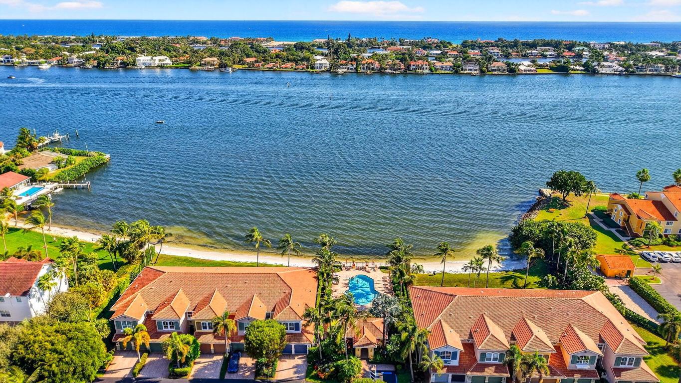 LAS BRISAS - Residential