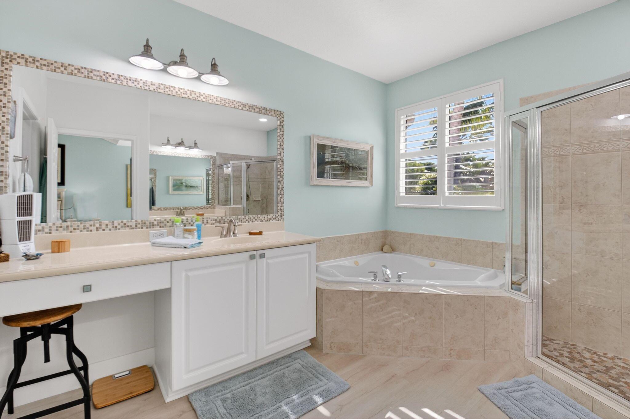 LAS BRISAS - Residential