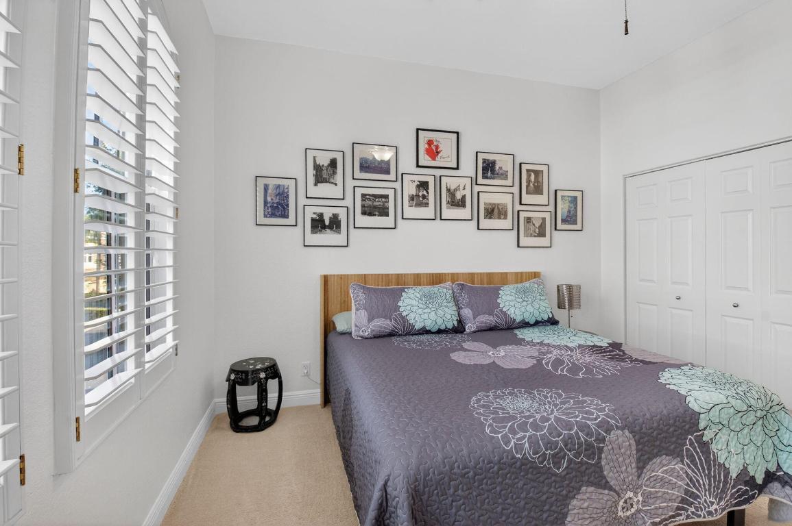 LAS BRISAS - Residential