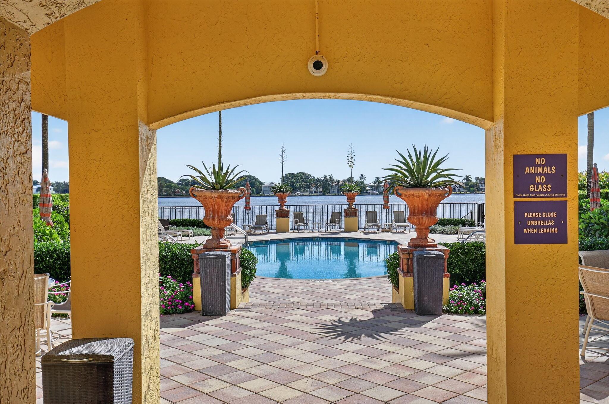 LAS BRISAS - Residential