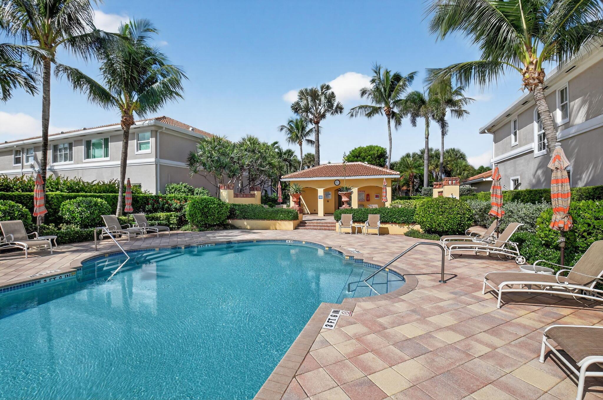 LAS BRISAS - Residential