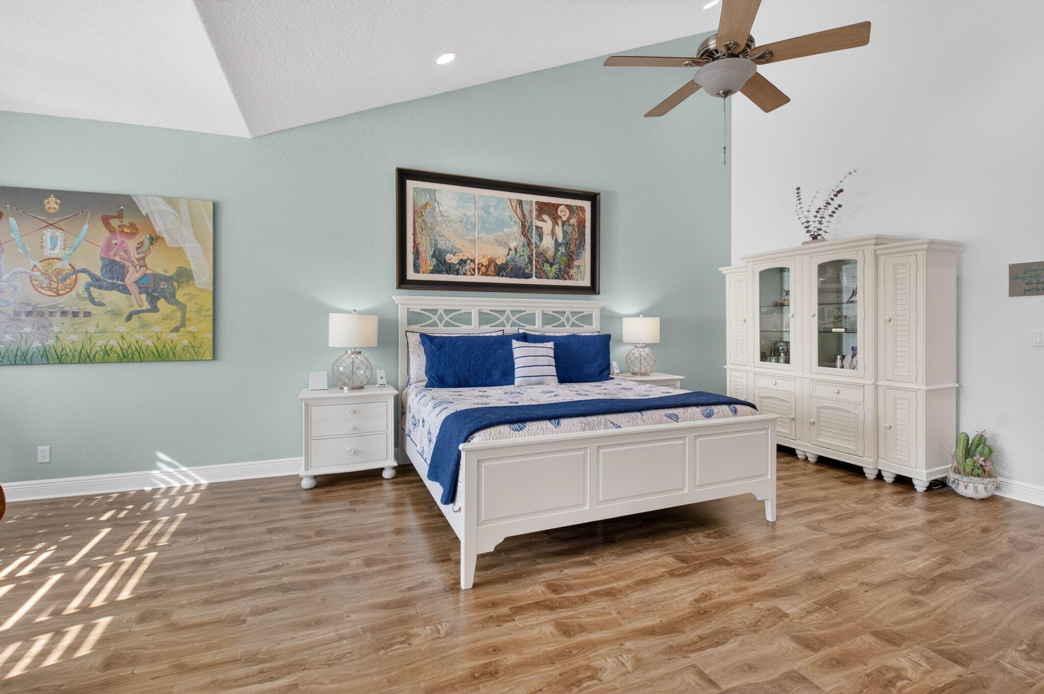 LAS BRISAS - Residential