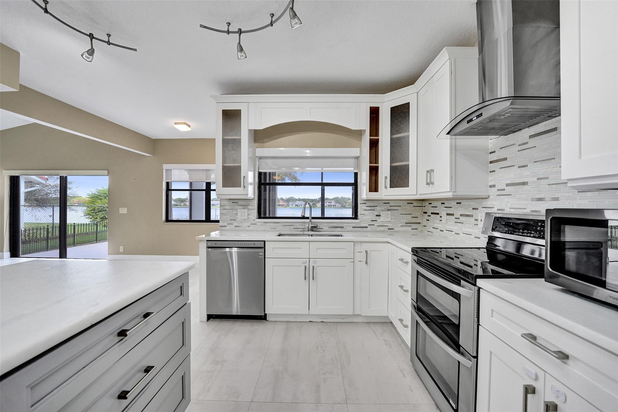 Ridgeview Lake Estates 14 - Residential Lease