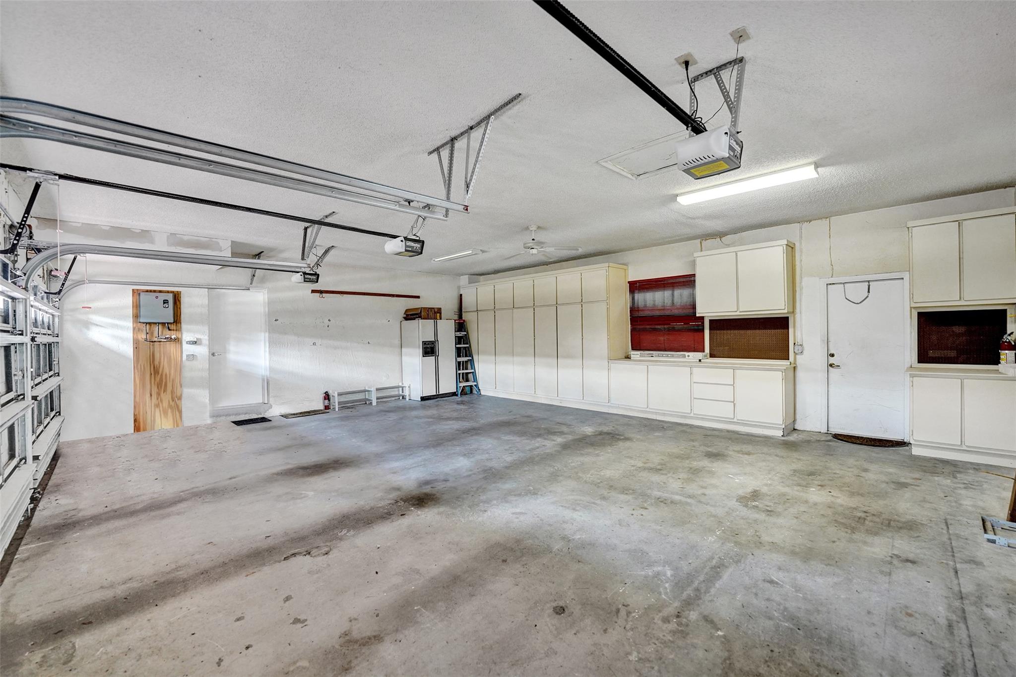 Ridgeview Lake Estates 14 - Residential Lease