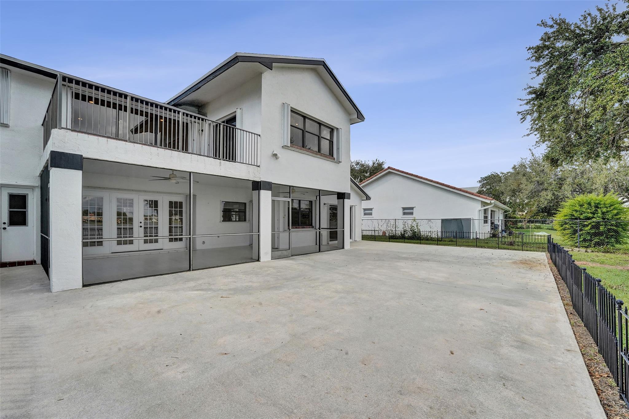 Ridgeview Lake Estates 14 - Residential Lease