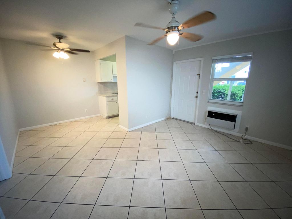 Photo of 111 N L Street #5, Lake Worth Beach, FL 33460 (MLS # R11031473)